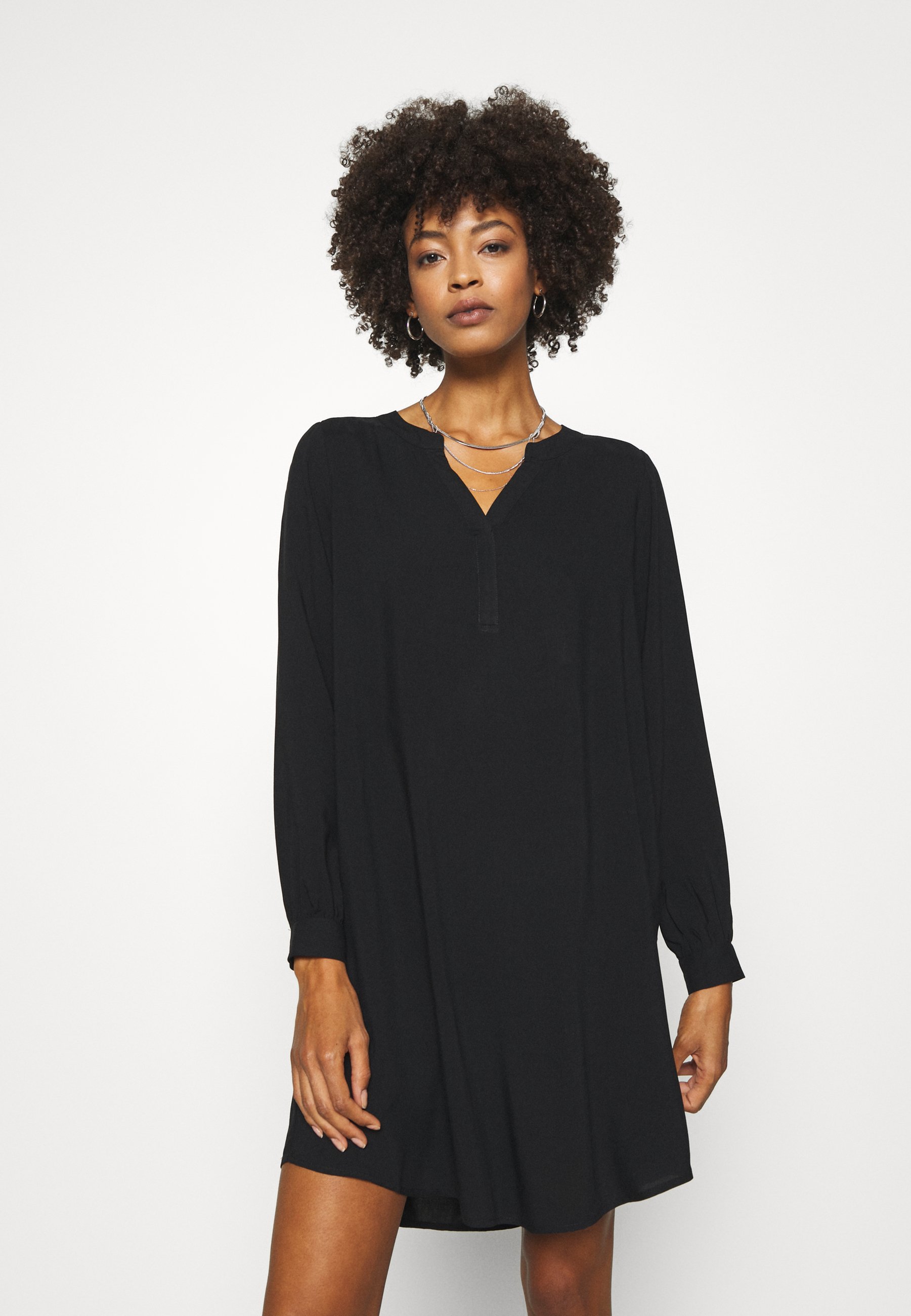Soyaconcept SC RADIA 57 Kjole blacksvart Zalando.no Soyaconcept SC-RADIA 57 - Kjole - black