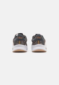 Nike Performance Scarpe da allenamento - dark grey