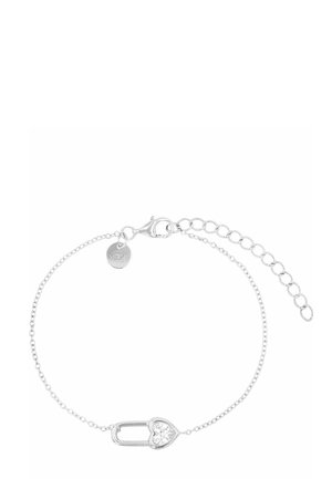 Bracelet délicat en chaîne argentée avec un charme verrou en forme de cœur doté d'une pierre précieuse transparente, fermoir ajustable et maillons d'extension.
