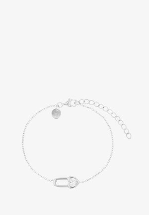 Zartes silbernes Kettenarmband mit herzförmigem Schloss-Anhänger, der einen klaren Edelstein zeigt, verstellbarem Verschluss und Verlängerungsringen.
