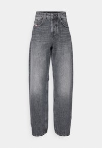Diesel Brīvi džinsi - 02