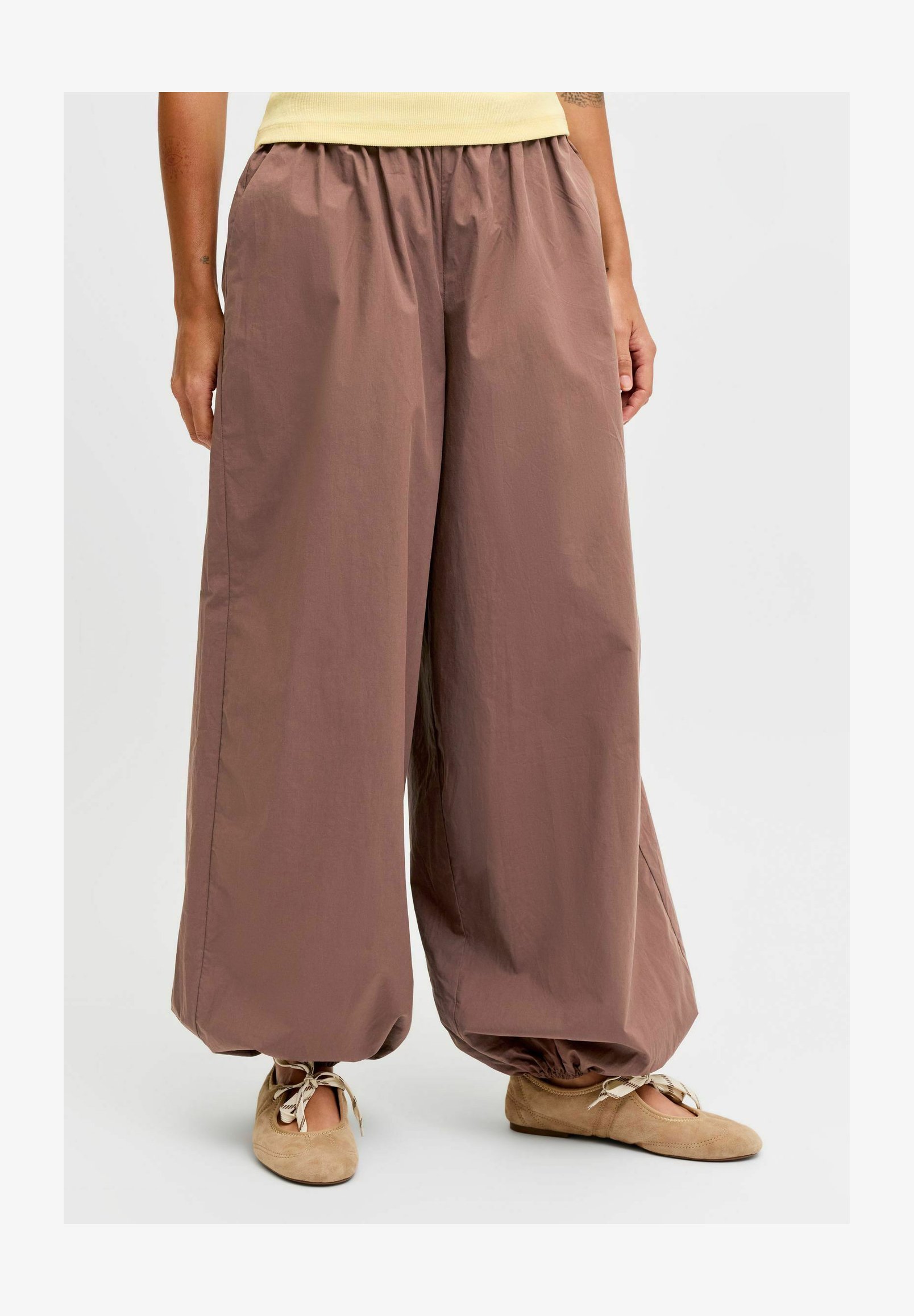 JACK & JONES Jxabbie RLX HW Pantaloni Jogger Donna - Vita Media, Polsini A Costine, Morbido Cotone, Colore Noos