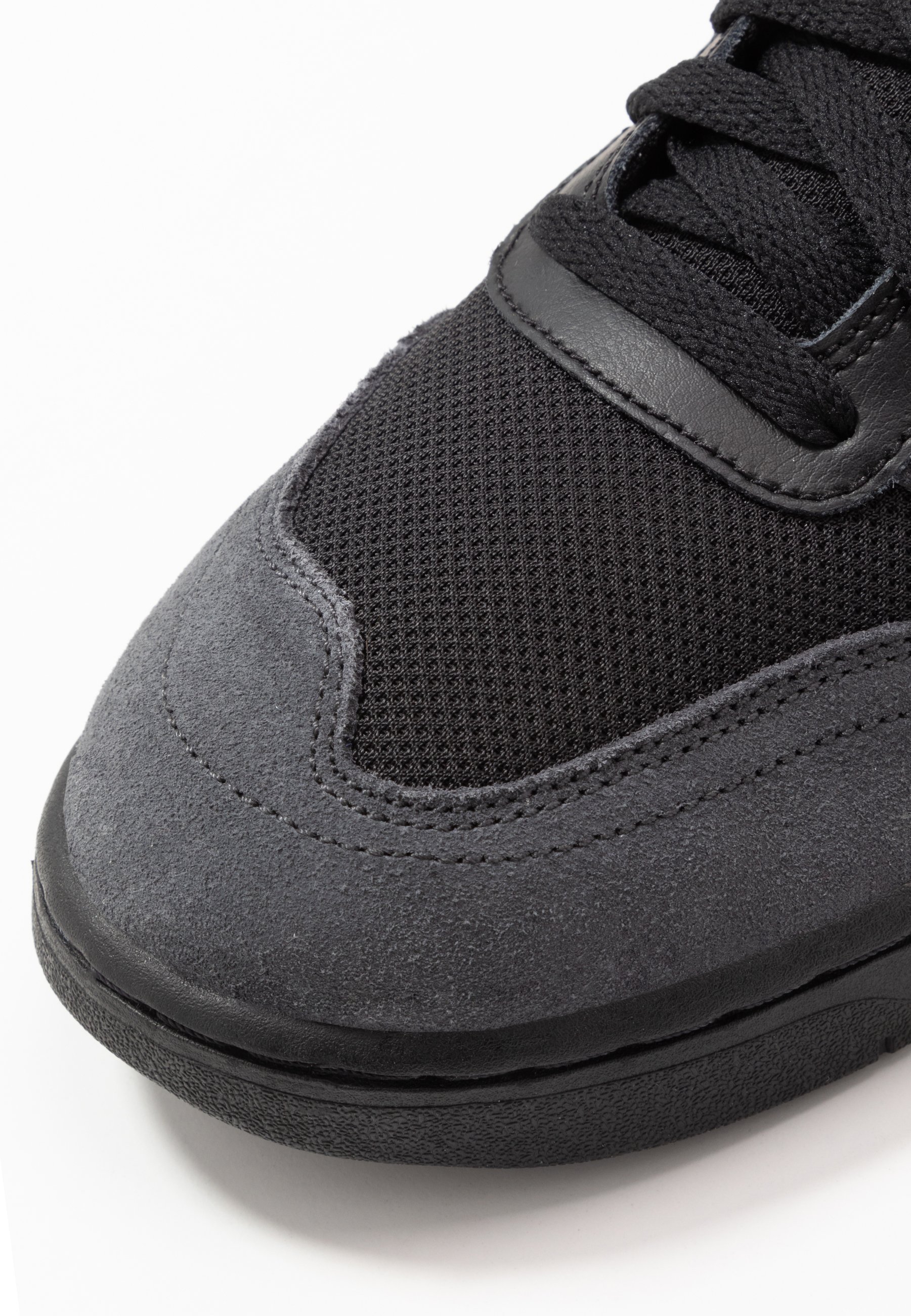 Nike Sportswear SQUASH TYPE - Sneakers laag - black/anthracite/Zwart -  Zalando.nl