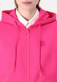 HUGO DALFINE - Majica s kapuljačom i patentnim zatvaračem - bright pink