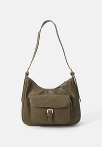 Sac à épaule vert olive en cuir synthétique avec une finition texturée, doté d'une poche avant et de accents en métal doré.