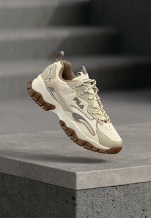 RAY TRACER TR2 - Αθλητικά παπούτσια - antique white/turtledove