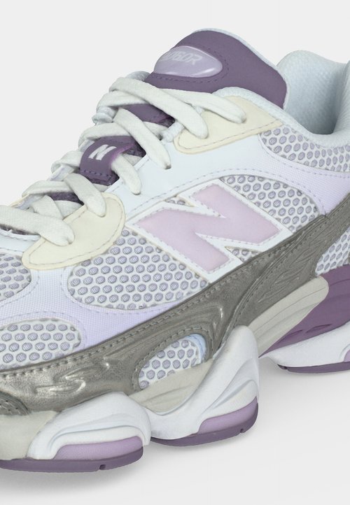 New Balance U9060 UNISEX - Trainers - candied violet/light silver-coloured metallic — photo 7