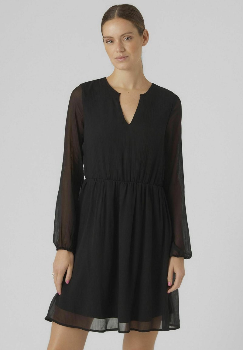 Vero Moda VM VILLA LS SHORT EXC GA - Jurk - black