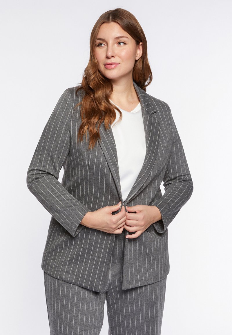 Jean Fiorella Rubino Taille 16 – Coupe Régulière, Gris Anthracite, 70% Lyocell, Neuf Avec étiquette
