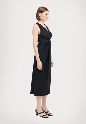 MAX&Co. URBANIA - Robe longue - black