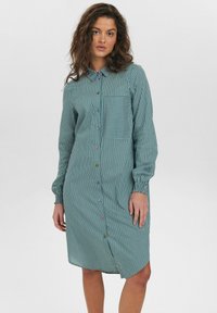 NUFARAH - Rochie tip cămașă - cadmium green