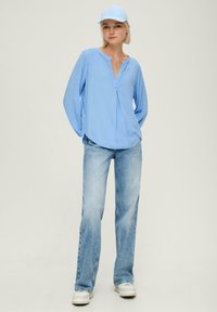 QS MIT AUSSCHNITT - Tunika