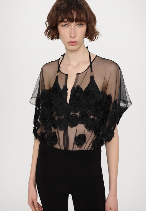 SUPER SLEEVELESS  - Top4