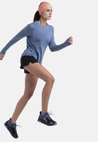 icebreaker LIGHT WEIGHT COOL-LITE SPHERE - Longsleeve - LIGHT BLUE