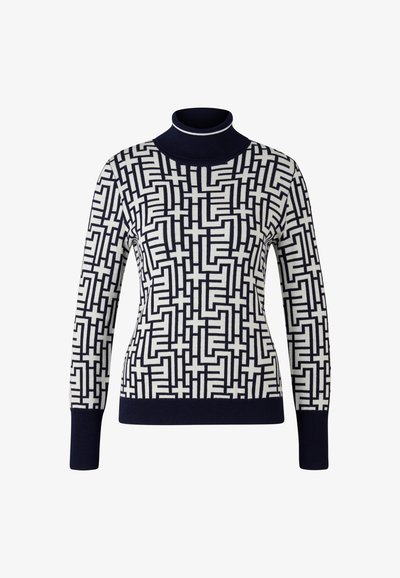 Granatowo-kremowy sweter z golfem z geometrycznym wzorem, z prążkowanymi mankietami i kołnierzem, wykonany z miękkiego dzianinowego materiału.