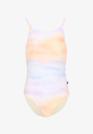 Pastel tie-dye eendelig badpak met dunne schouderbandjes, met zachte tinten oranje, paars en blauw op een witte achtergrond.