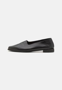 SALUNA FLATS - Chaussons - black