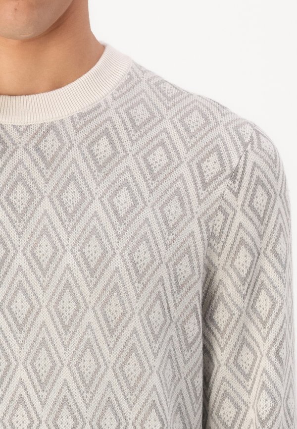 MONOGRAM INTARSIA - Jumper - canvas2