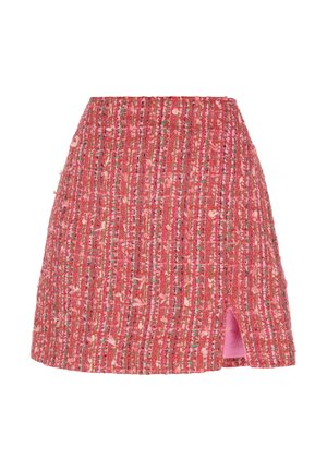Gonna in tweed rosa con superficie textured, caratterizzata da righe orizzontali e uno spacco laterale. Foderata con un tessuto interno a contrasto.
