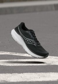 Επιλέχθηκε, black/silver-coloured
