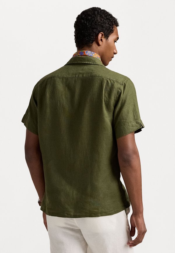 CLASSIC FIT LINEN CAMP SHIRT - Shirt - new olive3