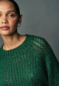 Next SEQUIN HALF SLEEVE - Pulóver - green emerald sparkle