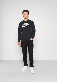 Nike Sportswear M NSW MODERN CRW FLC HBR - Camisola - black/white