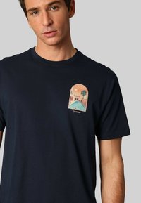 DEELUXE MARRAKECH - T-shirt imprimé - Navy