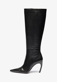 High heeled boots - black