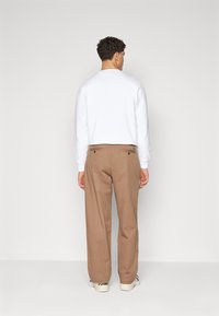 BOSS Pantaloni - open brown
