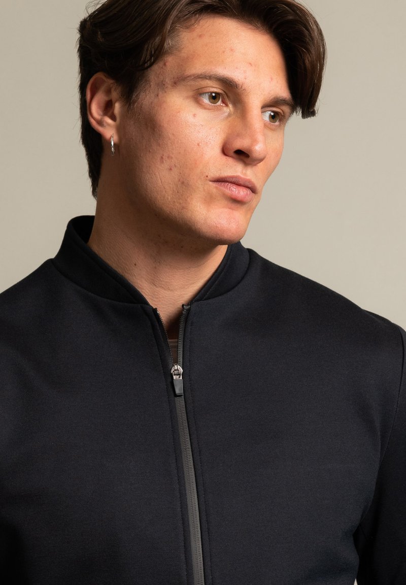 Herren Leichte Jacken | WORMLAND Bomberjacke marine/dunkelblau - JJ43868 Herren Leichte Jacken | WORMLAND Bomberjacke marine/dunkelblau - JJ43868