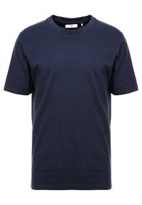 Granatowy bawełniany T-shirt z krótkim rękawem, okrągłym dekoltem i gładką teksturą. Brak widocznych wzorów lub detali metalowych.