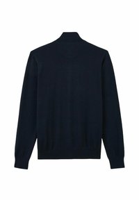 Pull en maille bleu marine à manches longues avec un col haut, des poignets et un ourlet côtelés. Texture lisse avec un design minimaliste et sans logos visibles.