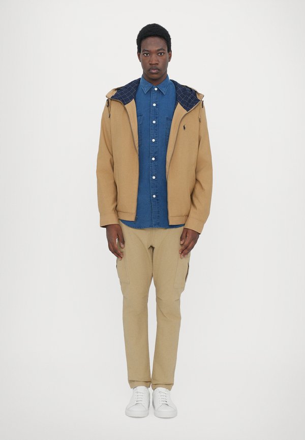 WINDBREAKER - Light jacket - camel3