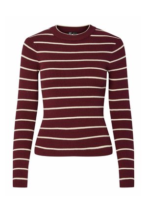 Pull côtelé bordeaux à manches longues, avec des rayures blanches horizontales. Encolure ronde et silhouette ajustée.