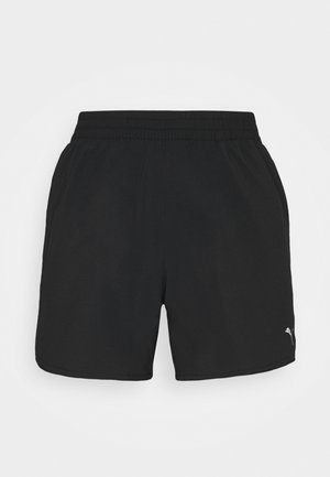 Mustat urheilushortsit, jotka on valmistettu kevyestä materiaalista. Sisältää joustavan vyötärön ja sivutaskut. Hopeinen logo oikeassa alareunassa.