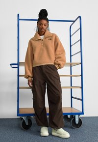 The North Face PLATTE HIGH 1/4 ZIP - Suéter de forro polar - almond butter