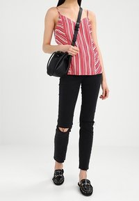 Pieces Handväska - black