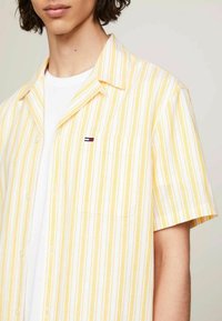Tommy Hilfiger Camicia - giallo