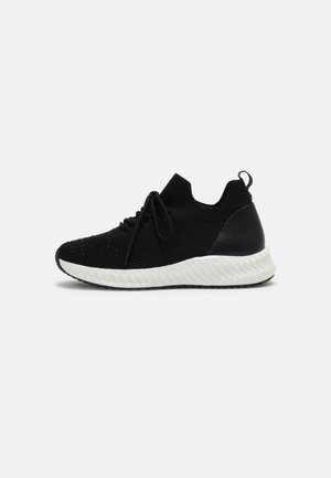 Sneaker low - black