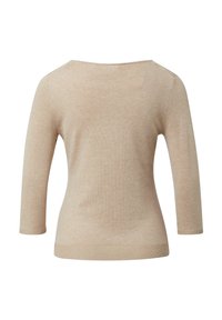 Beżowy, lekki sweter z rękawami 3/4, okrągłym dekoltem i prążkowanym dołem. Gładka tekstura, minimalistyczne zdobienia i dopasowany krój.