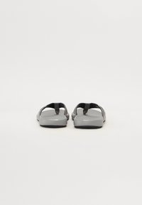Thumbnail Image 3