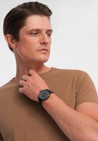 Ombre T-shirts basic - brown
