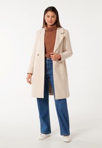Forever New SHELLEY DOUBLE BREASTED COATIGAN - Casaco clássico - beige