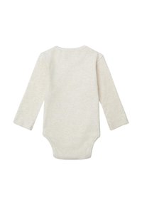 Lange mouw baby-rompertje in lichtbeige ribbelstof. Voorzien van een ronde halslijn en drukknoopjes aan de onderkant voor gemakkelijk aankleden.