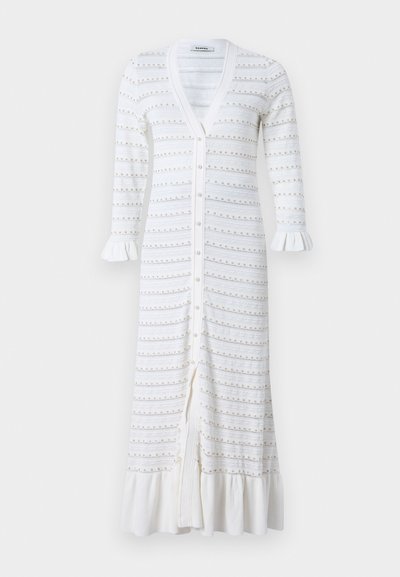 sandro ROBE MIDI ENCOLURE FRILL - Vestido informal - ecru