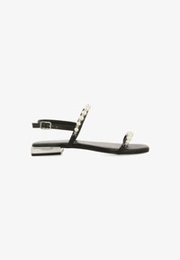 Seleccionado, black
