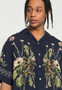 Redefined Rebel DAVE - Camisa - navy