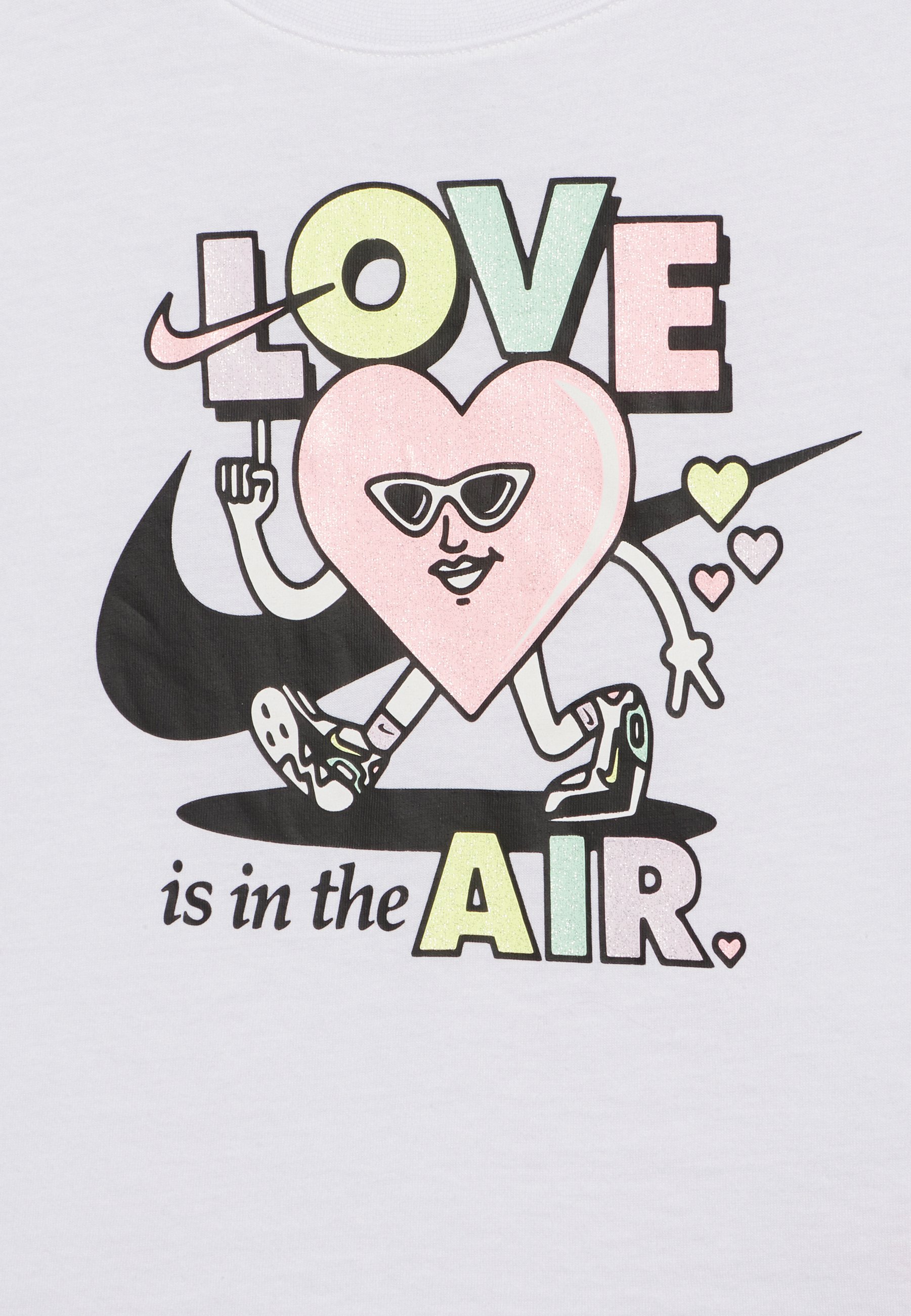 Love is in the air nike Clearance