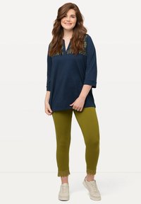 Ulla Popken 7/8 - Legging (type pantalon) - olive